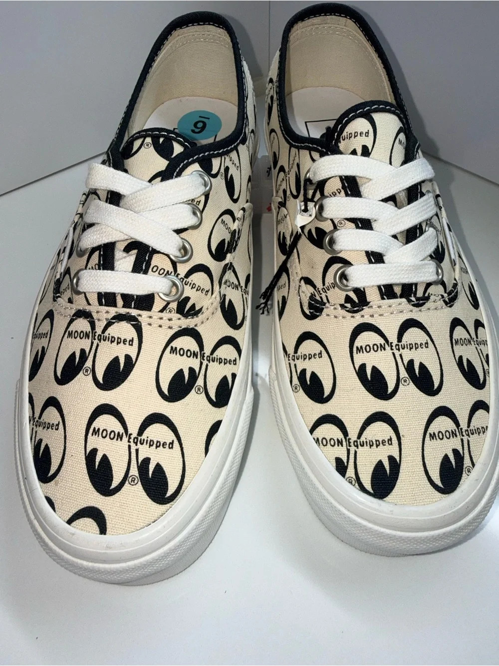 Vans x Mooneyes Authentic 44 DX Anaheim Factory White Collab M6 | W7.5